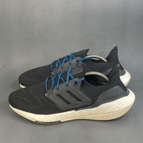 adidas Ultra Boost 22 black Collegiate Navy sneaker shoes Men’s 8.5 - Picture 3 of 8